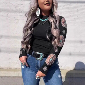 Zara Crew Neck Long Sleeve Fall Embroidered Cutout Top Tee